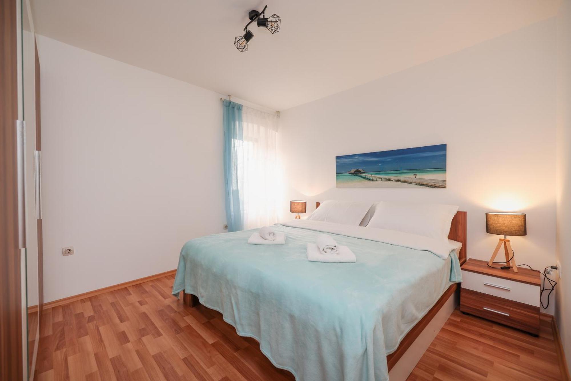Viva - 2 Bedroom Apt In City Centar Задар Екстер'єр фото